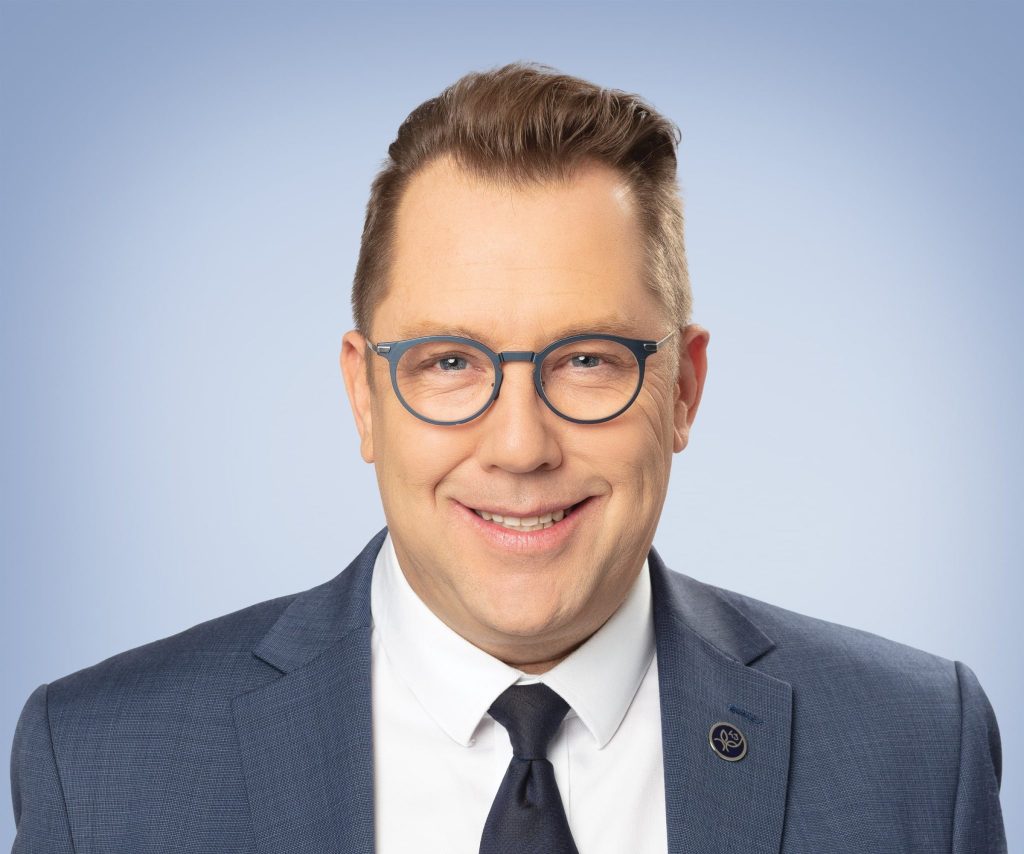 De nouvelles responsabilit&eacute;s pour le d&eacute;put&eacute; de Rousseau