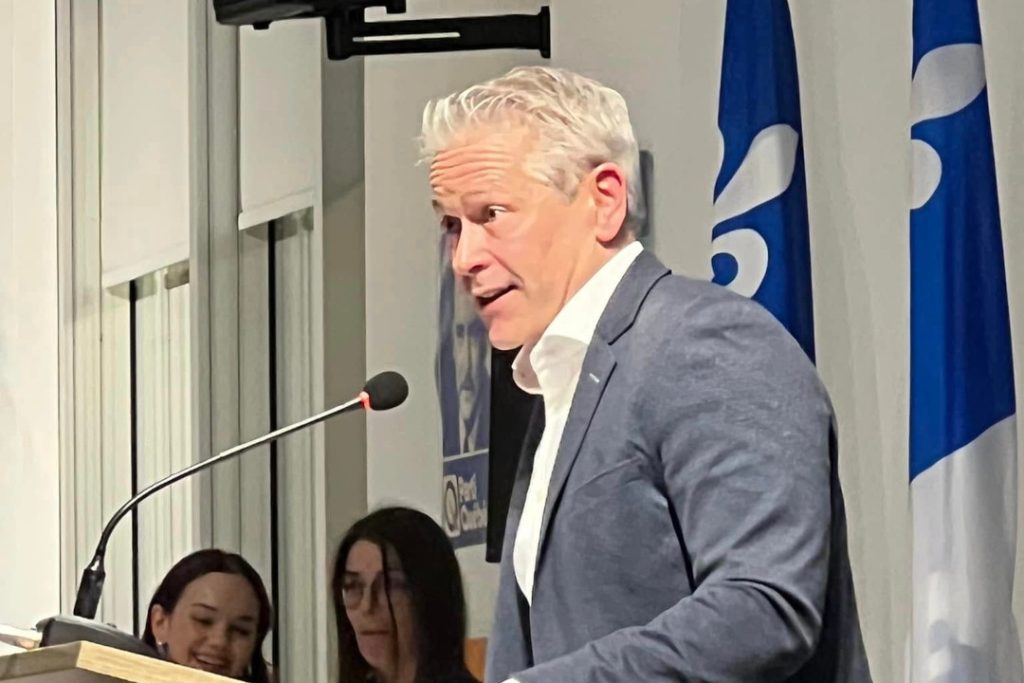 Le projet de TGV ne passe pas la rampe