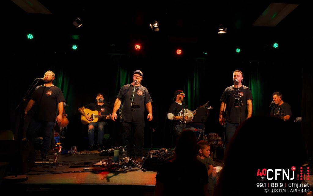 T-Shirt, Jeans, Baskets, édition du 40e, la finale, première partie avec Les Pattes à Boeux