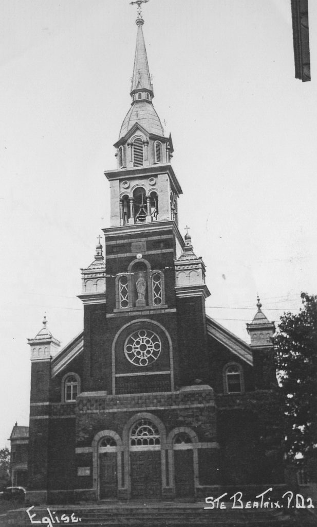 Chronique Sur la route avec Justin Lapierre : Sainte-B&eacute;atrix.