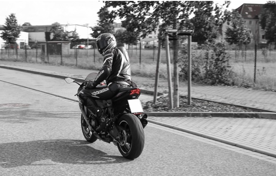 La SAAQ met en place de nouvelles mesures pour encadrer la pratique de la moto
